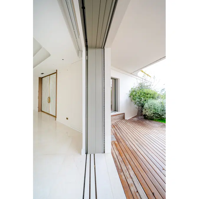 Minimalist sliding window system - 3-leaf MS55