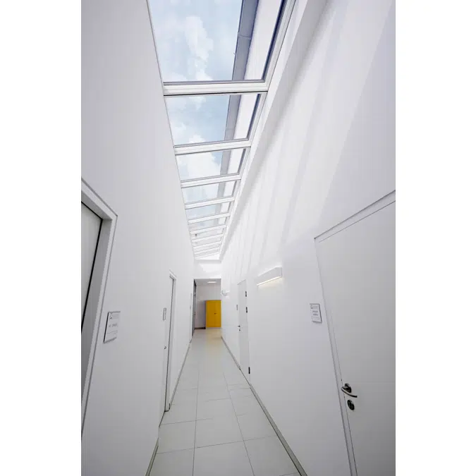 VELUX Modular Skylights - Wall-mounted Longlight 5-45°