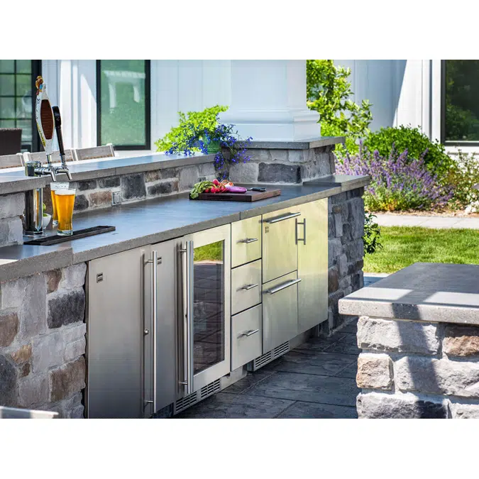 SIGNATURE OUTDOOR REFRIGERATORS