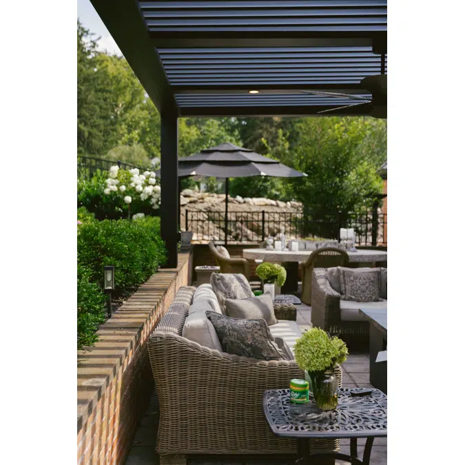 Signature Louvered Roof Timeless Pergola 