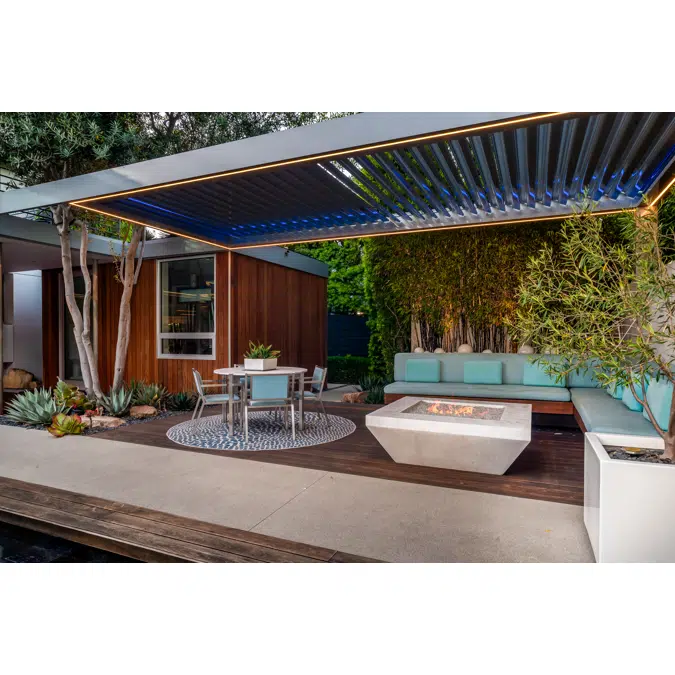 Signature Louvered Roof Pergola Pinnacle