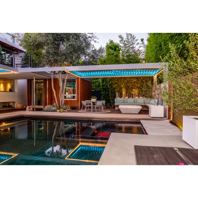 Signature Louvered Roof Pergola Pinnacle