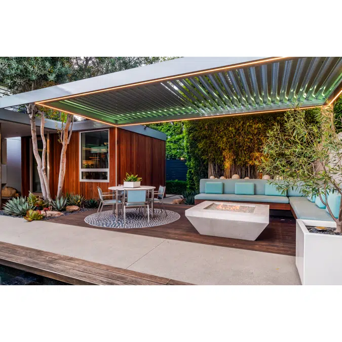 Signature Louvered Roof Pergola Pinnacle