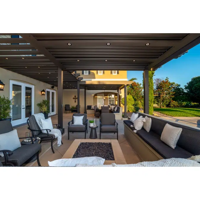Signature Louvered Roof Pergola Classic Retreat