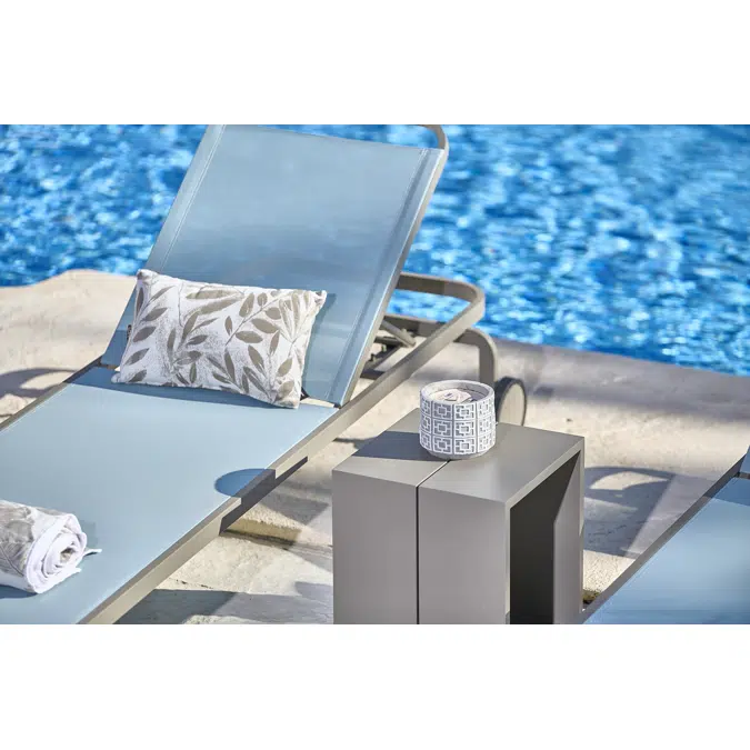 ATLAS Stacking sunlounger