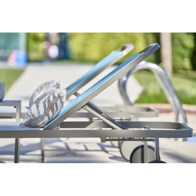 ATLAS Stacking sunlounger