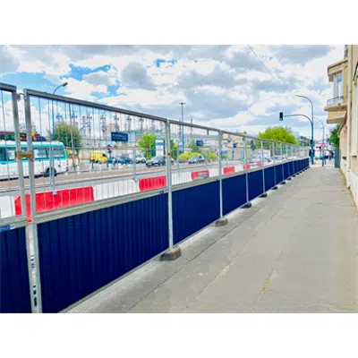 obraz dla Traffic barrier - Construction fence - Recycled / recycling fencing