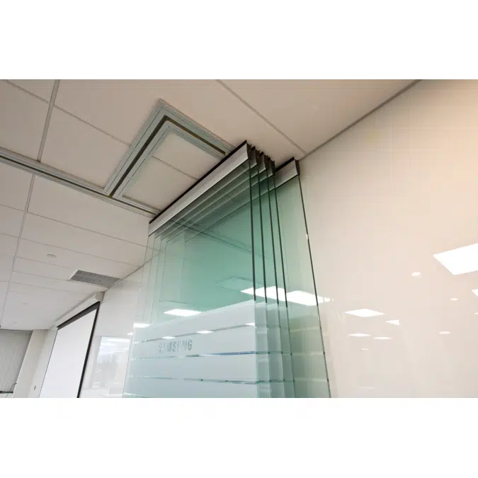 LUMINOUS Ava - Trimless Moveable Glass Wall