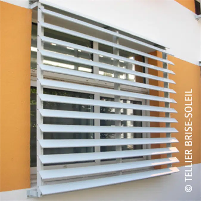 Sun shade with clip-on blades for vertical installation - Canicule range