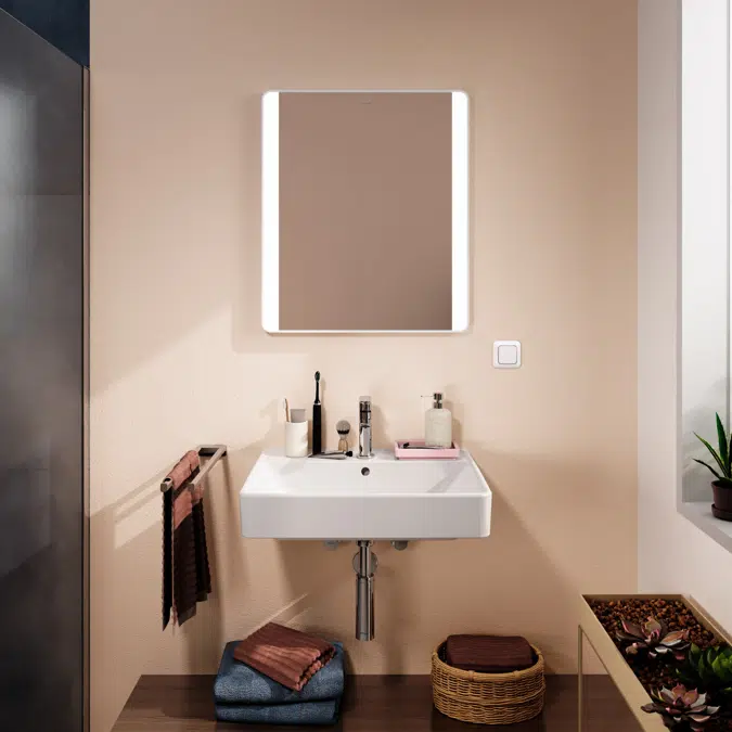 54962XXX Xarita Lite Q Mirror with lateral LED lights 600/30 for wall switch