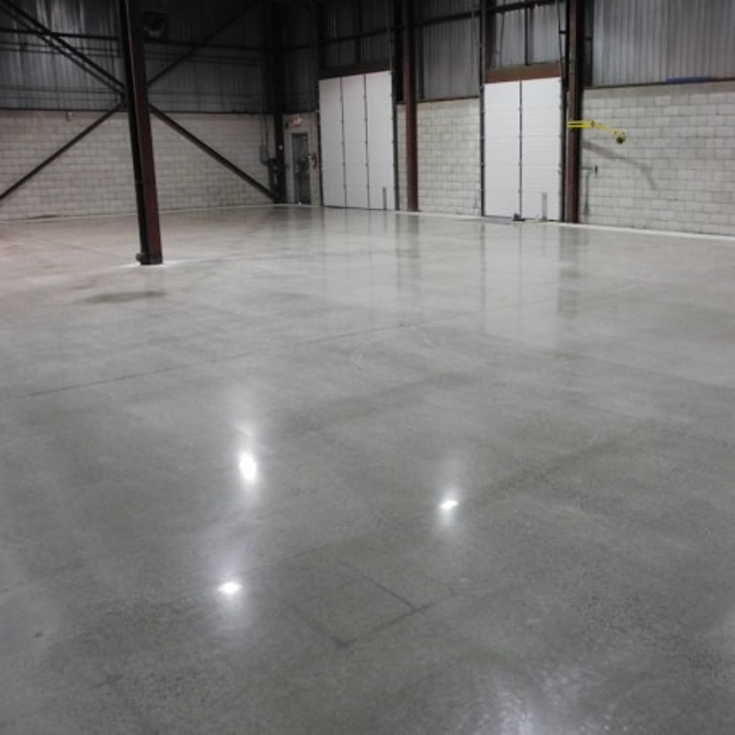 Curing and Sealing Compound for Concrete Floors with Sikafloor® ProSeal W