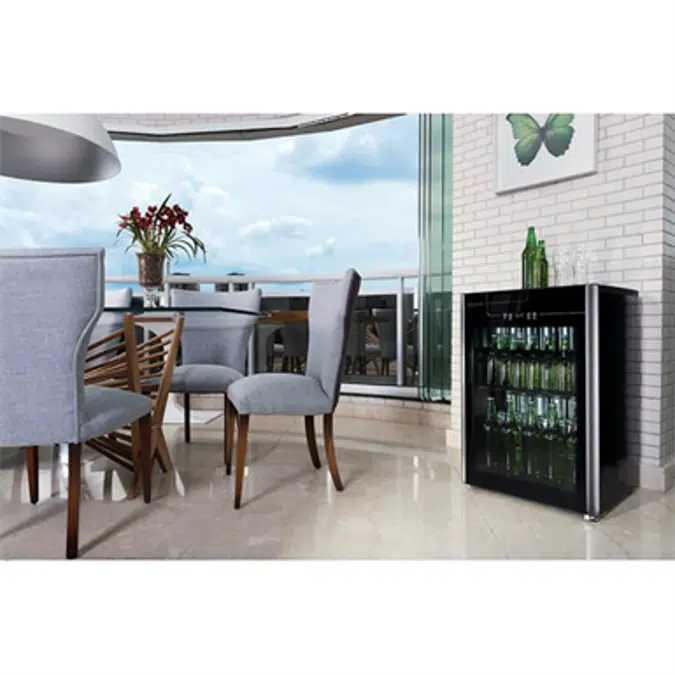 Beverage Refrigerator and Cooler 100L