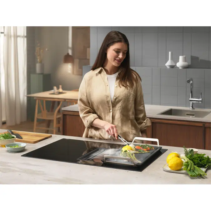 Electrolux Two-in-One Induction hob with Integrated Hood (IE8CH)