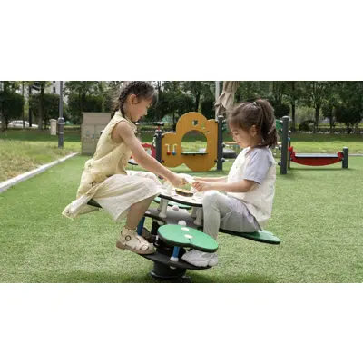 bild för Water Lilies Freestanding Play Equipment M175