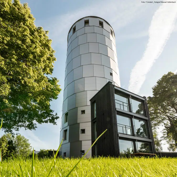 Planum-Fassade waagrecht
