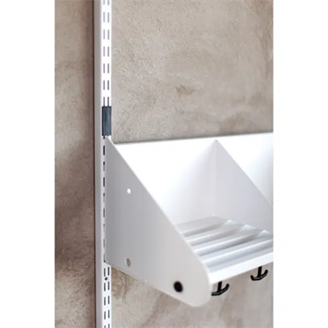 BST hat rack with dividers