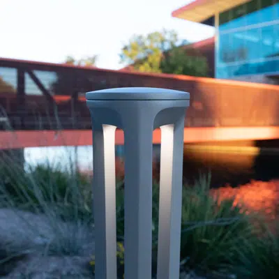 Imagem para Aptos Bollard}