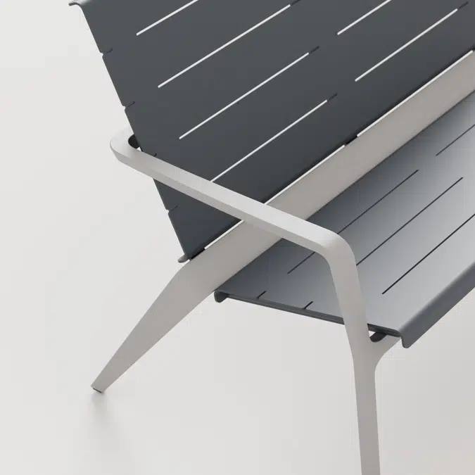 Vaya Bench