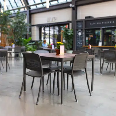 Image for Avivo Table