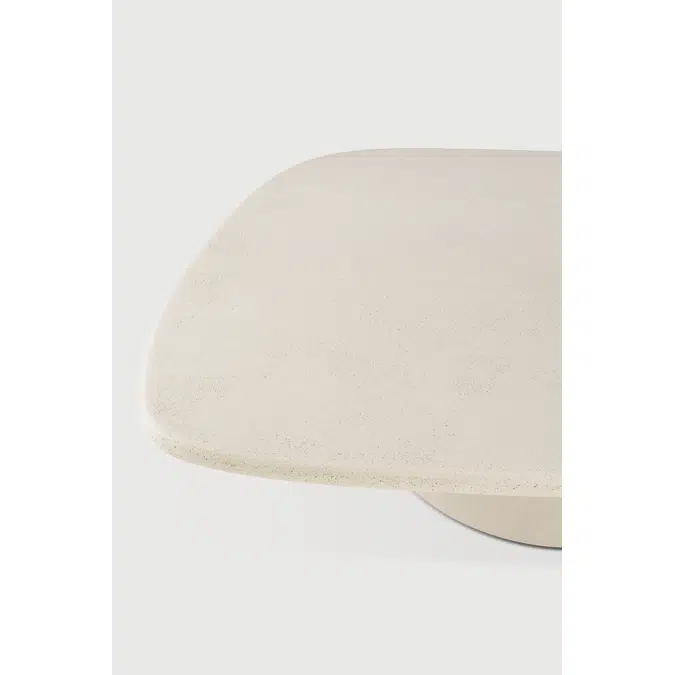 Elements coffee table - varnished Microcement - Off White - pebble shape - 134x96x30 cm