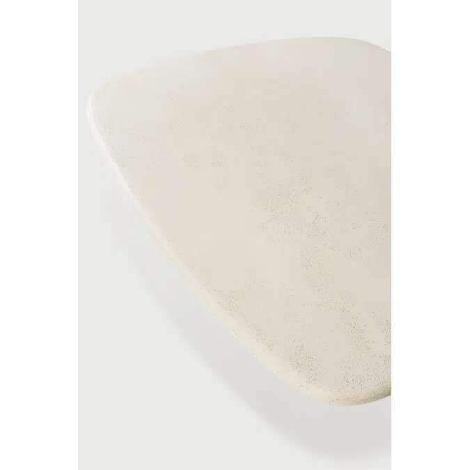 Elements coffee table - varnished Microcement - Off White - pebble shape - 134x96x30 cm