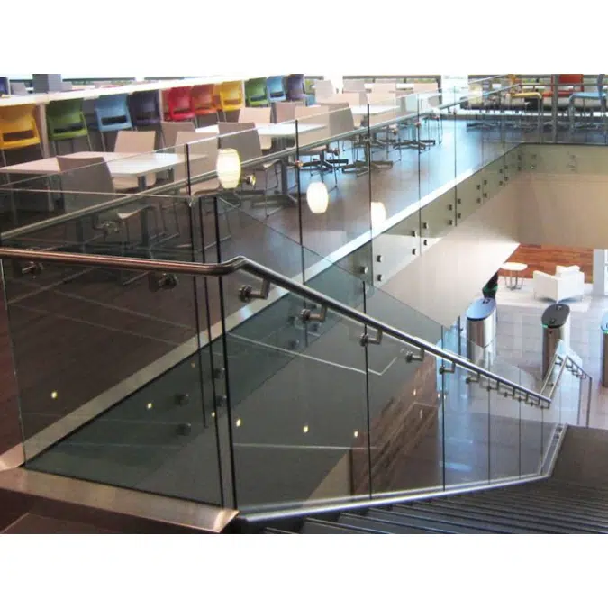 Focus Glass Railing