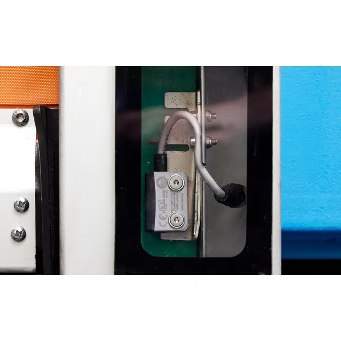 BIM objekty – zdarma ke stažení! High-speed roll-up door for automated ...