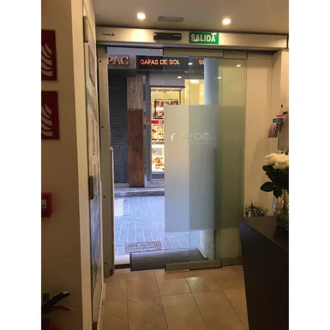 Automatic door - Single slide right A20-2 without fixed panel