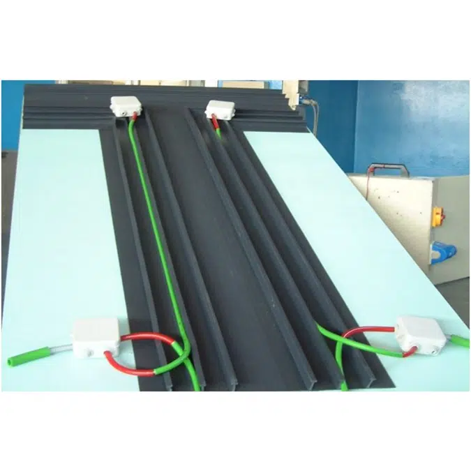 Italy_Galleria Foro Cieco monostrato giunti attivi con membrana in PVC