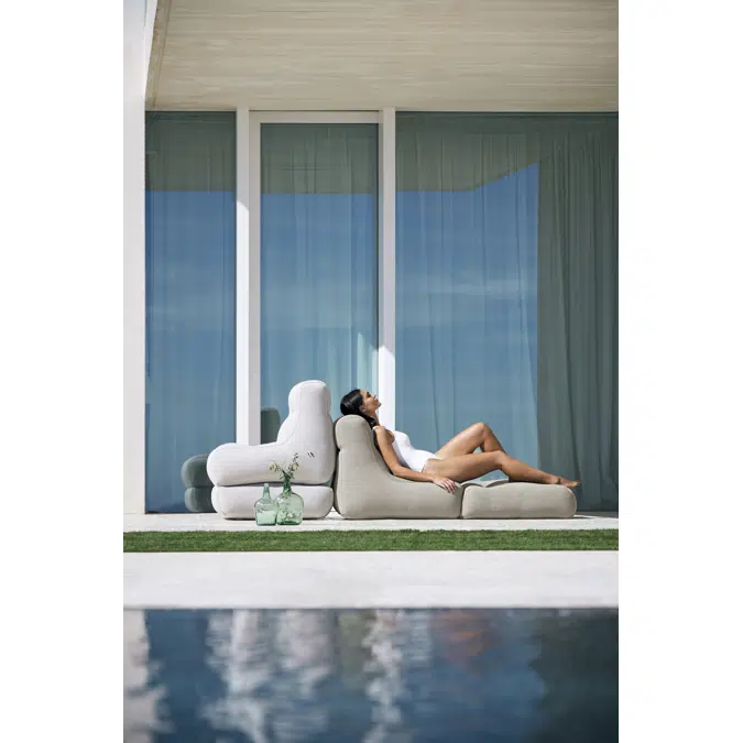 Sit Pool 1/2 Seat - Outdoor Furniture Sofa