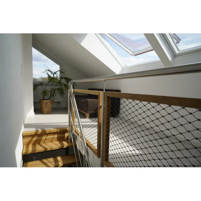 FRAMEWORKX XT4 balustrade frames