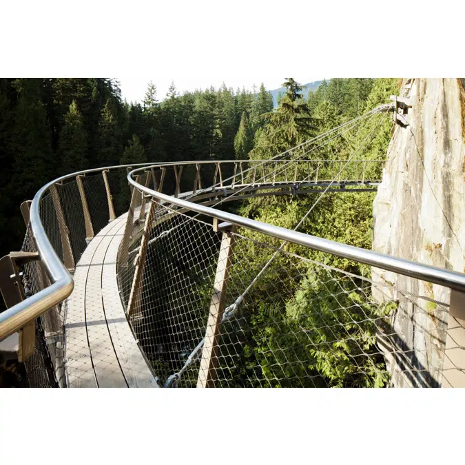 X-TEND balustrade in-fill with border cables