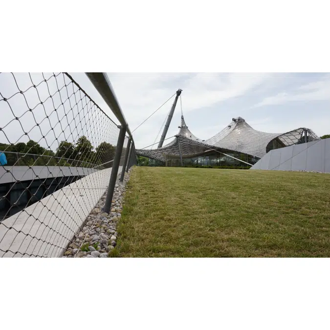 X-TEND balustrade in-fill with border cables