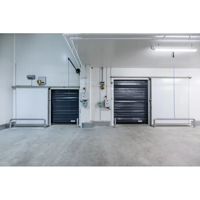 MAVICOLD high-speed folding door for cold interior areas Maviflex