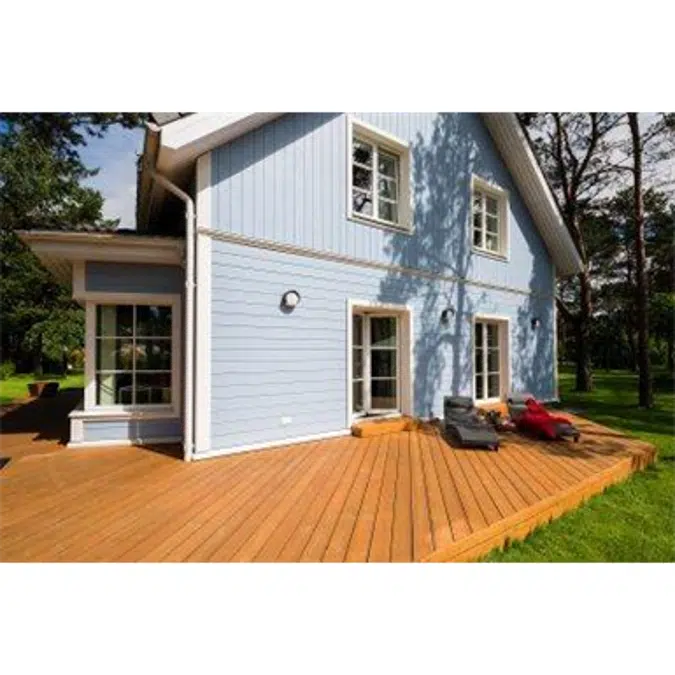 Benchmark Scots Pine Decking - USA