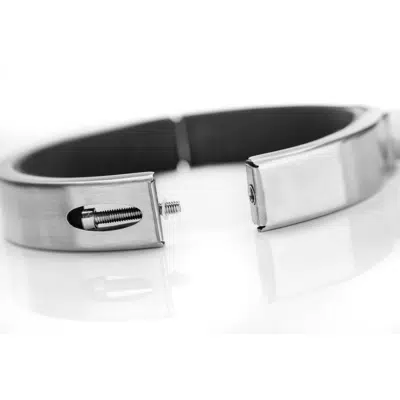 Image for Design downpipe bracket