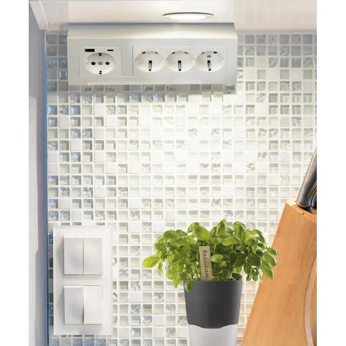 PLUS corner box 2-gang with frame PW RAL9010