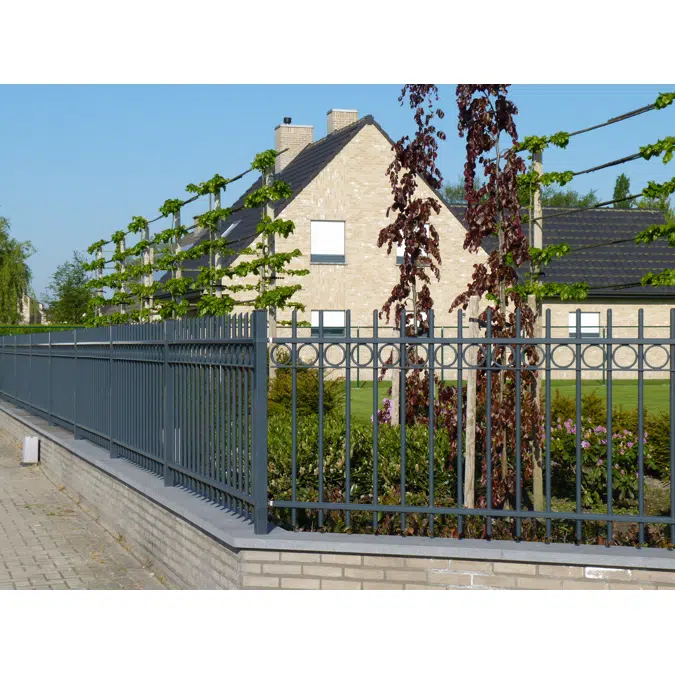 Jumila bar fence