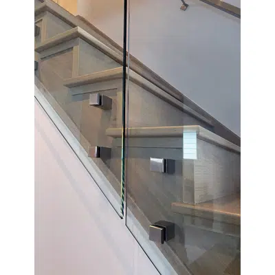 画像 EAC T3 Series 1.5" Square Adjustable Standoffs - Glass Railing 