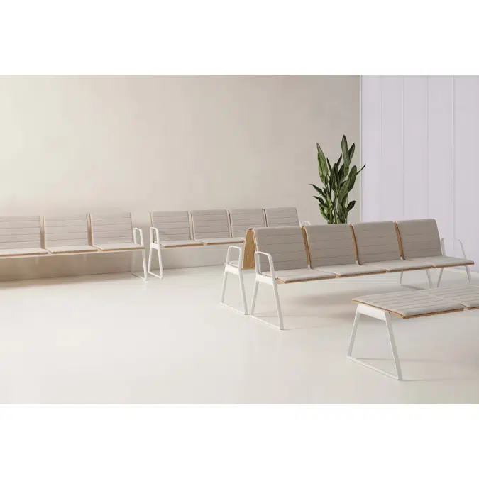 LIN0550 - 5 seater bench with wooden mono-shells