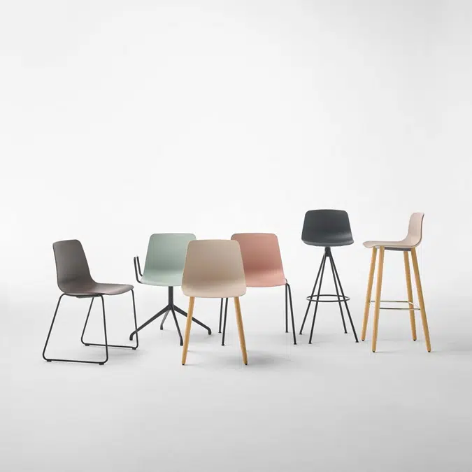 VAR0020 - Chair with sled frame