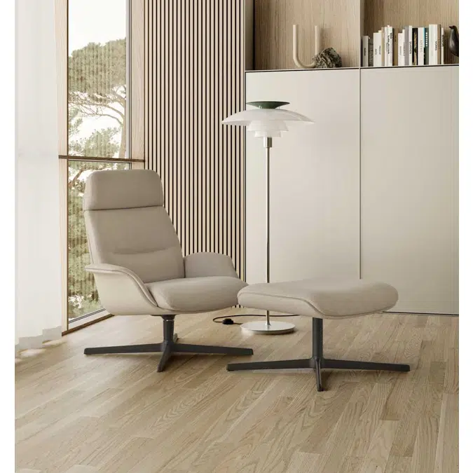 REV0230 - Lounge armchair with reclining high back, upholstered outer shell and 4 spoke aluminum swivel base