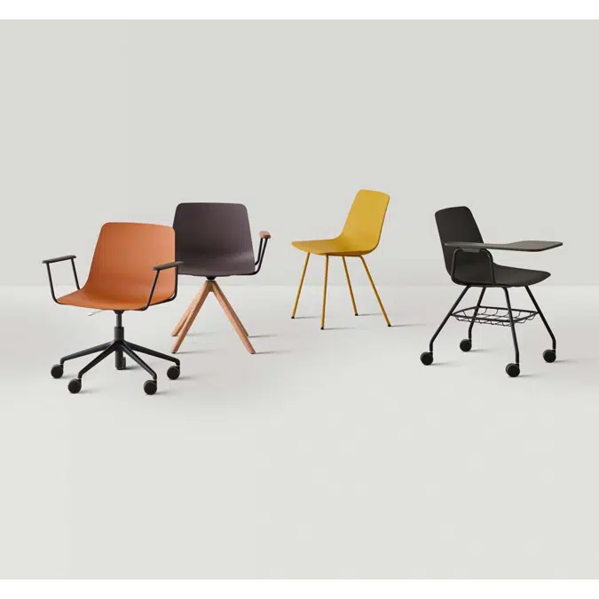 VXL0075 - Armchair with 5 spoke aluminum swivel base on casters + gas lift (plastic mono-shell)