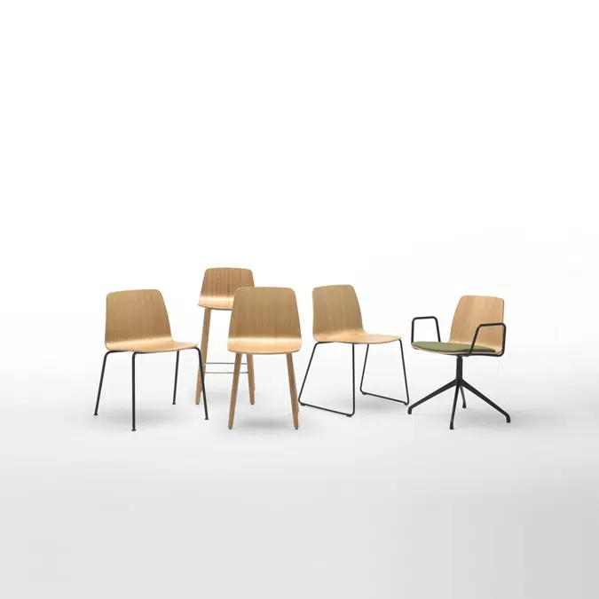 VAR0430MA - Chair with wooden 4 leg frame