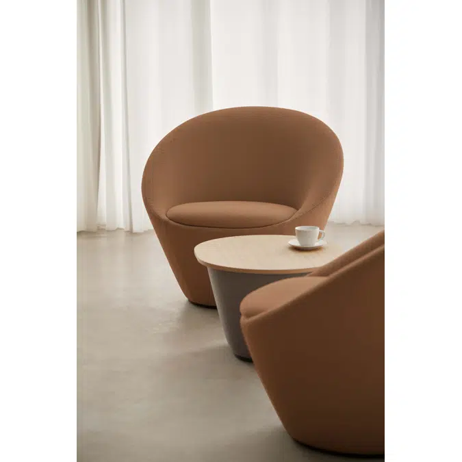 BAO0010 - Lounge armchair