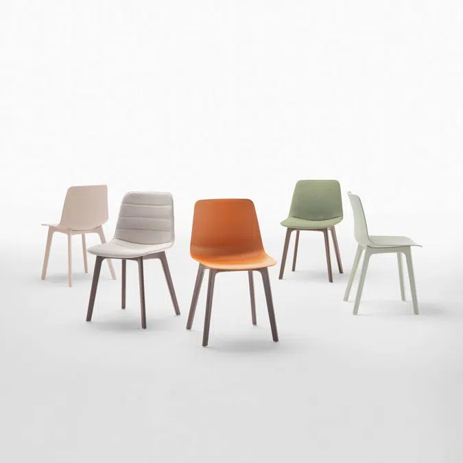 VAR0617 - Chair 4 plastic leg frame