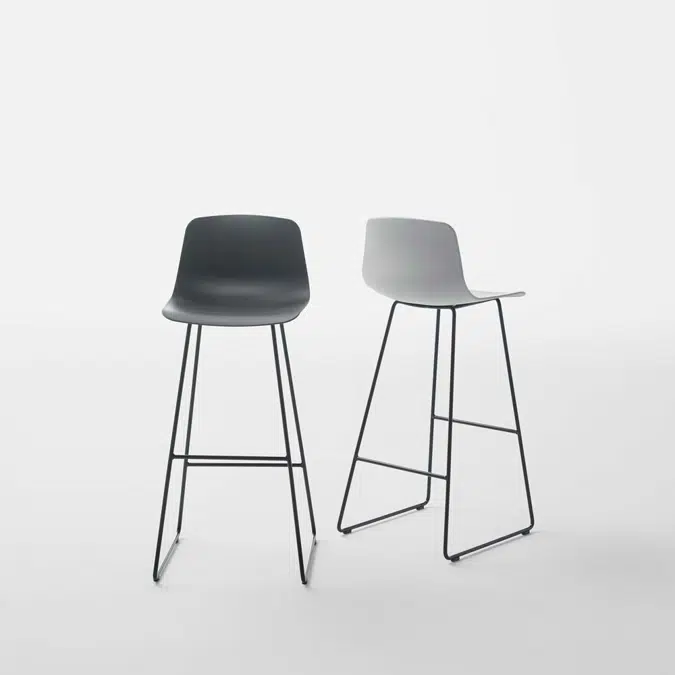 VAR0060 - Medium stool with sled frame