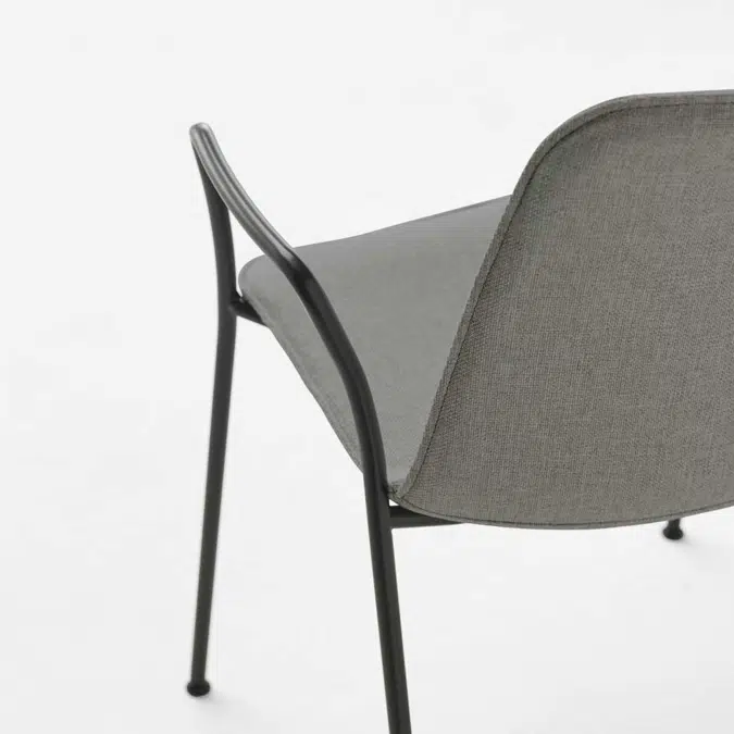 VAR0618 - Sillón con base de 4 patas