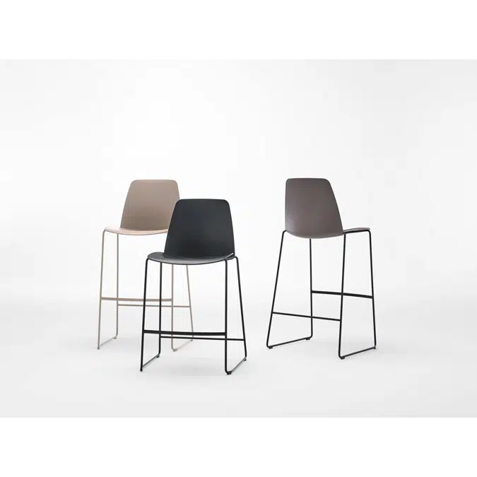 UNN0095 - High stool with sled frame