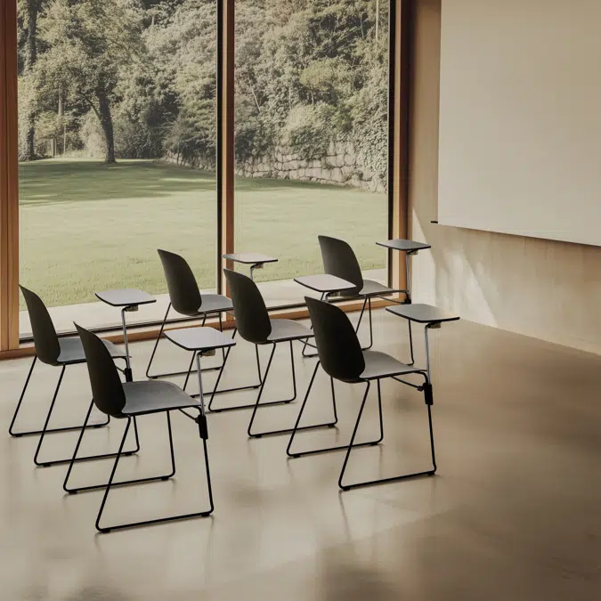 OSW0020 - Highly stackable chair with sled frame